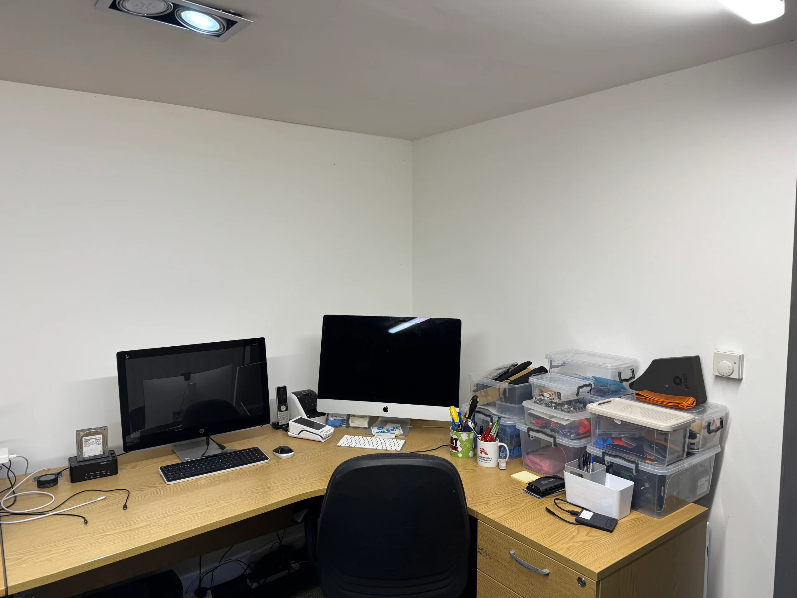 Workshop of computer gurus
